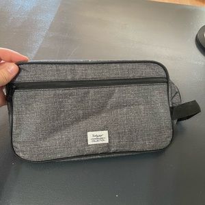 Thirty One Toiletry Bag